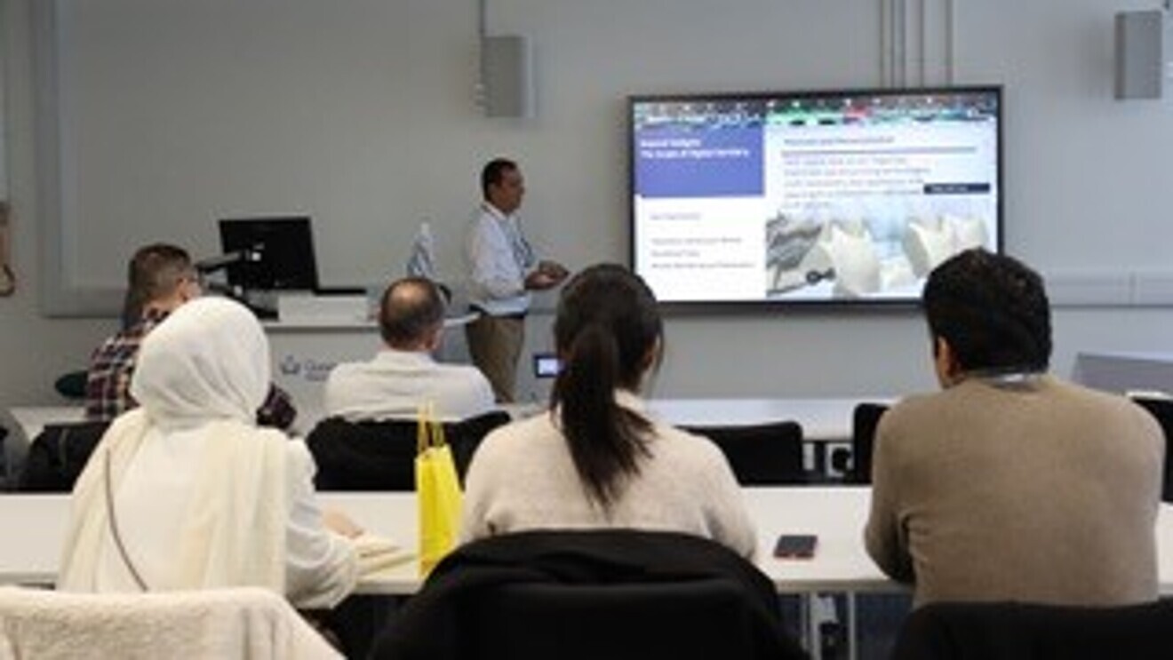 Dr Ali Nankali presented his lecture, titled “AI: The next frontier in dental care”. (Image: Karmen Lam)