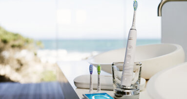 Tested and Reviewed, Part 1: Philips Sonicare DiamondClean Smart toothbrush