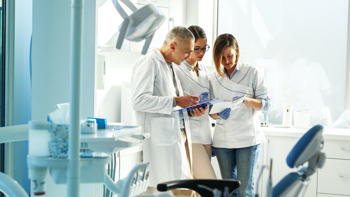 Vyne Dental releases state of the dental industry report 2021