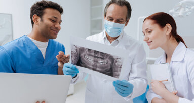 Mentoring overseas-qualified dentists in the UK