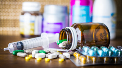 Antibiotics for dental procedures linked to superbug infection
