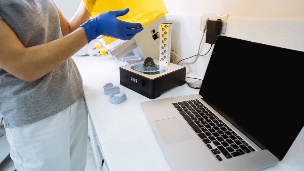 “Try to make a 3D-printed shell complete denture for a complete arch reconstruction”