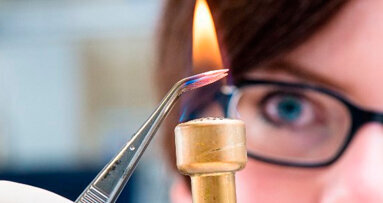 Inoffensivo ed efficiente: sviluppato in Germania uno sterilizzatore al plasma per gli strumenti medici