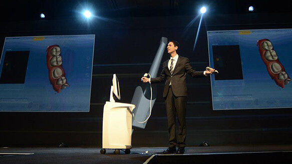 More than 4,000 gather for celebration of CEREC