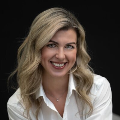 Dr Yana Witschel