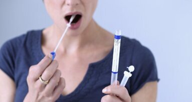 A saliva pode ser um promissor biomarcador na pesquisa do mal de Alzheimer