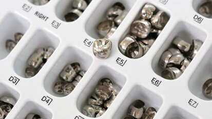 Norwegian and Finnish dentists’ current use and knowledge of stainless steel crowns