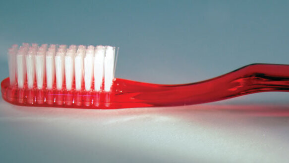25,000 toothbrushes donated to medical-relief organization