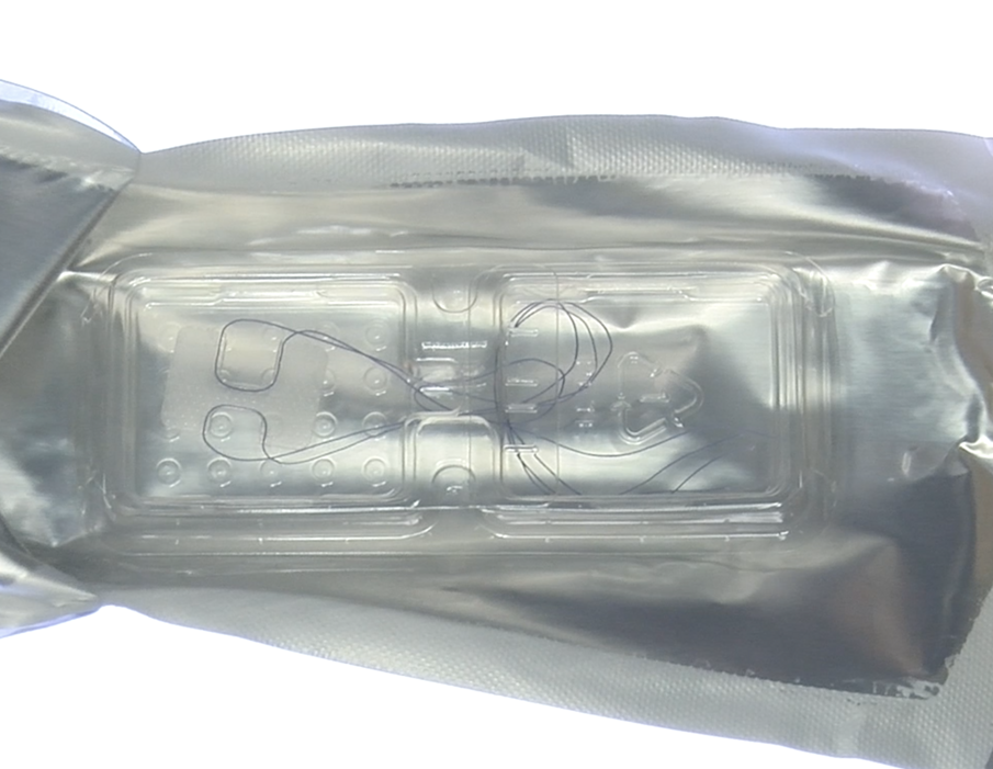 Fig. 1 - Packaging della membrana Guidor.