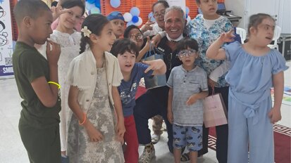 Nederlandse vrijwilligers bieden gratis tandheelkundige zorg aan kwetsbare kinderen in Marokko