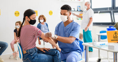 Dentist facing charge for putting pressure on employees to get COVID-19 vaccine
