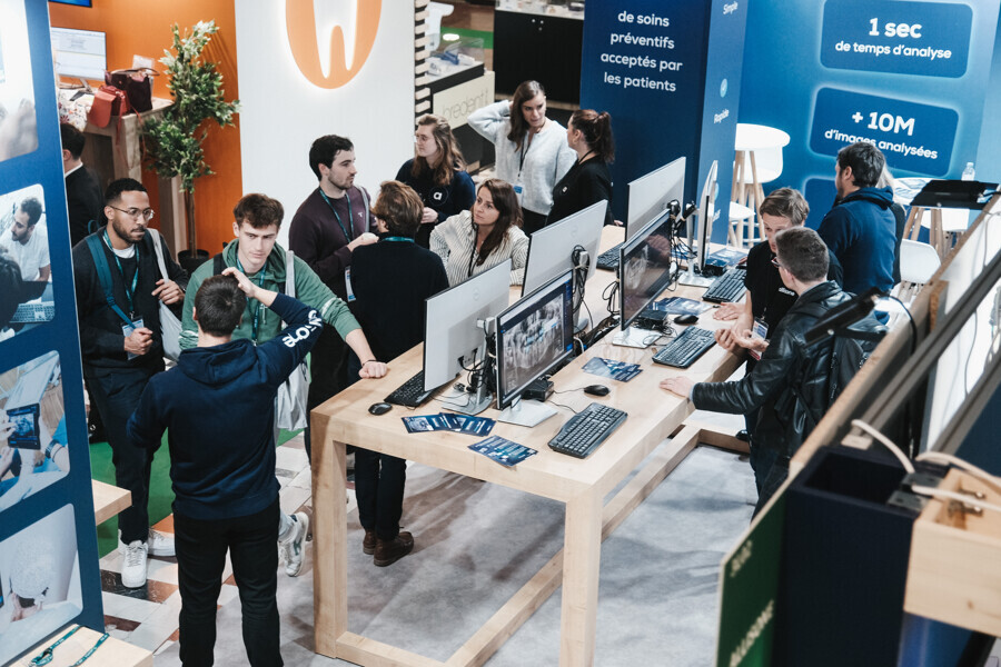 Allisone booth. 