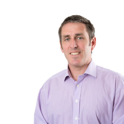 Dr Chris McConnell