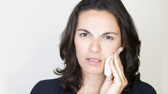 Estudo relaciona poder aquisitivo com dor de dente