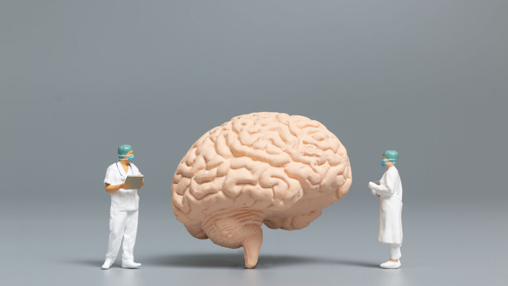 Poor oral health may contribute to a decline in brain health, according to new research