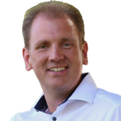 Dr Gergely Götz
