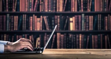 A systematic review on the definition of periimplantitis: Limits related to the various diagnoses proposed