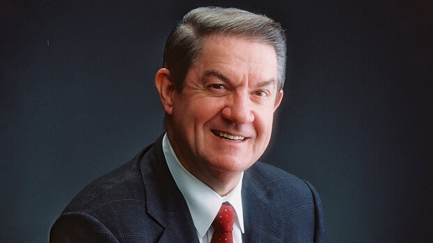 American Academy of Cosmetic Dentistry honors Dr Jimmy Eubank