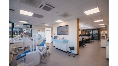 Opening Ivoclar Academy Benelux in Hoofddorp