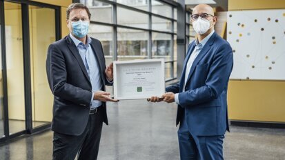 A new award for high production standard of ceramic dental implants