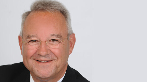 VDZI-Präsident Breuer zur Zahnersatz-Kostendebatte