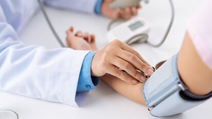 Slechte mondhygiëne vergroot risico op hypertensie