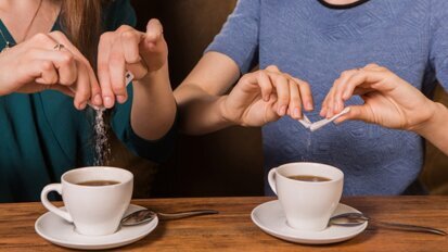 Intake of caffeine may trigger sugar cravings