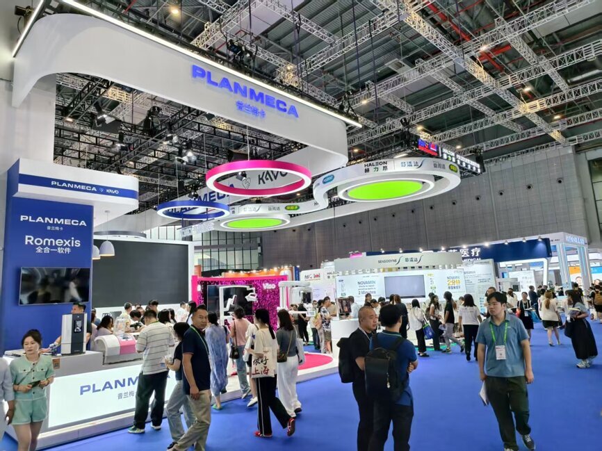 Planmeca booth.