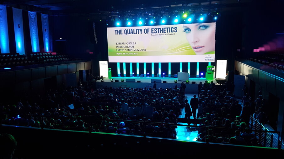 Apertura congresso.