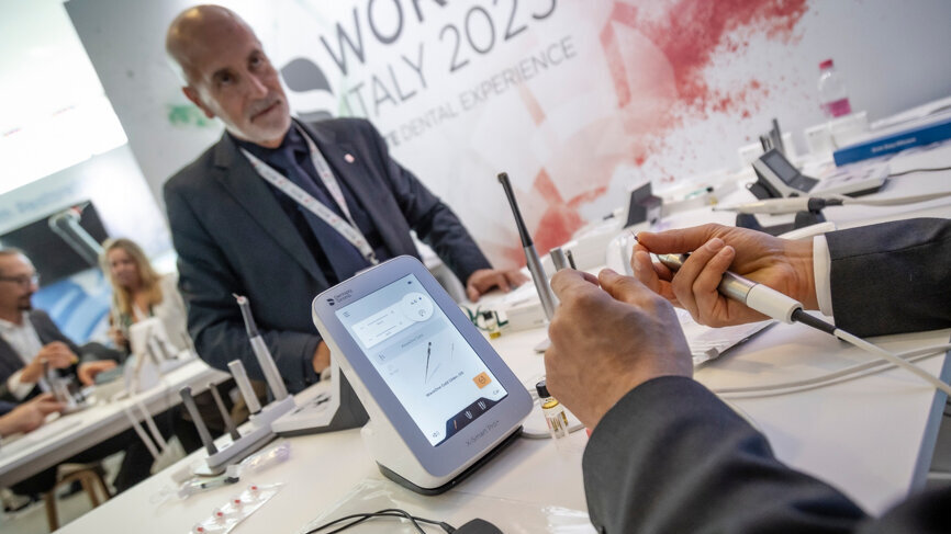 One of 35 product demonstration stations in Riccione. (Image: Dentsply Sirona) 