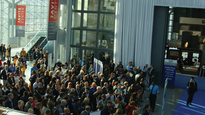 2013 Greater New York Dental Meeting gets under way