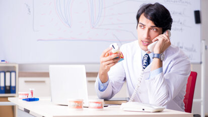 Mental health support for Australian dentists provided by 24/7 hotline