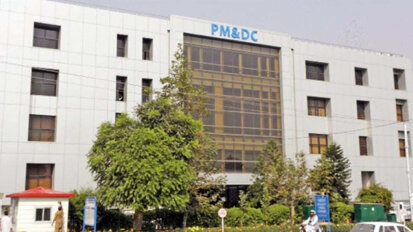 PMDC bans fee collection by private Medical, Dental colleges amid Senate committee’s recommendations