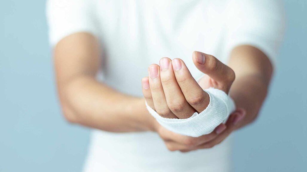 Antibakterielle Medikamente nach Bedarf: Der smarte Verband