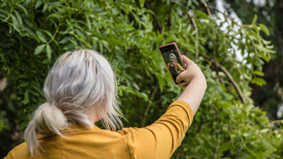 Researcher shows how selfies could aid in identifying missing persons