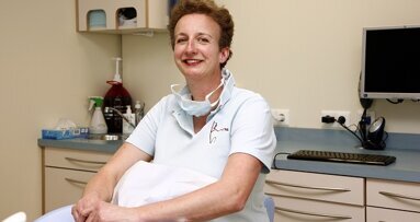 Bertine van Roy mondhygiënist van het jaar