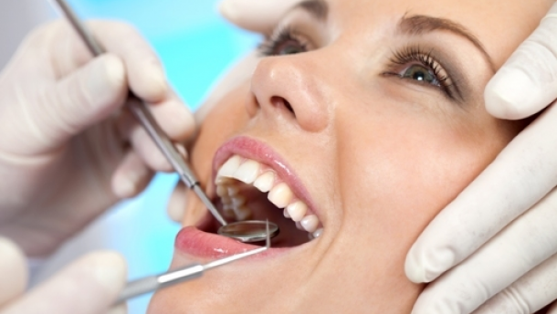 Simulare a examenului de admitere la Medicina Dentara Timisoara, pe 18 mai