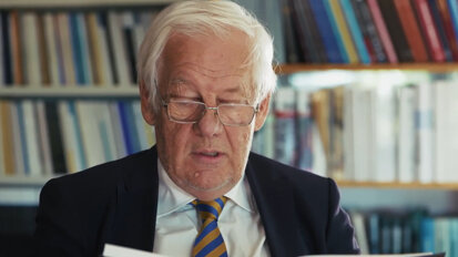 Nobel Biocare – Prof. Tomas Albrektsson Reads Foreword of his New Book – 60 Years of Dental Implants