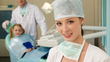 Introducerea coplatii ar trebui sa se reflecte si in salariile medicilor