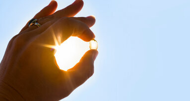 Study finds modest association between periodontitis and low levels of vitamin D