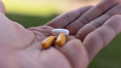 Friends and family play role in opioid abuse, reveals study