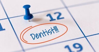 Mais de quarenta por cento gostaria de ir ao dentista com mais frequência