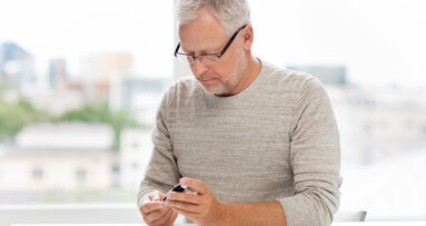 Diabetes and toothlessness together worsen cognitive decline