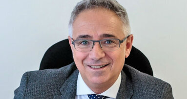 Dalla saturazione alla diluizione, il grande cambio di paradigma per lo studio dentistico