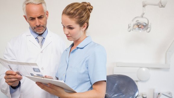 Interleukin Genetics para estudar o impacto de teste genético para doença periodontal