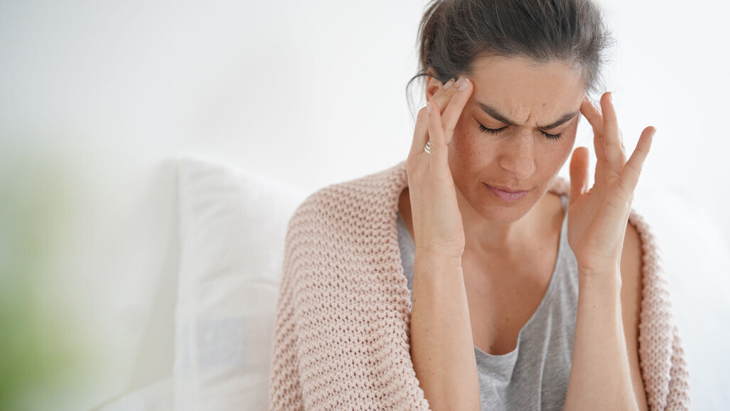 Studie zeigt Zusammenhang zwischen Mundgesundheit und Migräne bei Frauen
