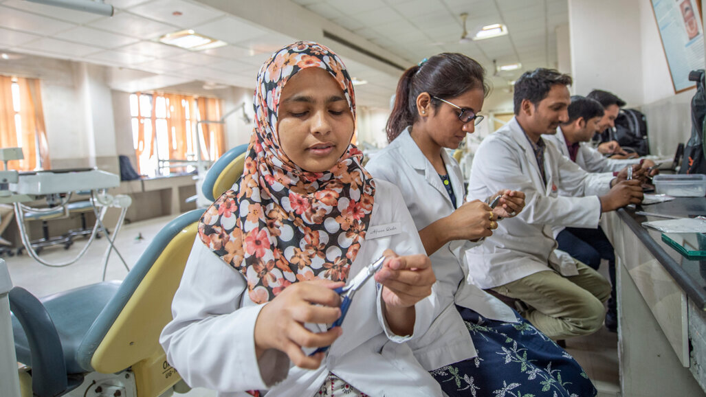 Indian dental revamp to make graduate test mandatory