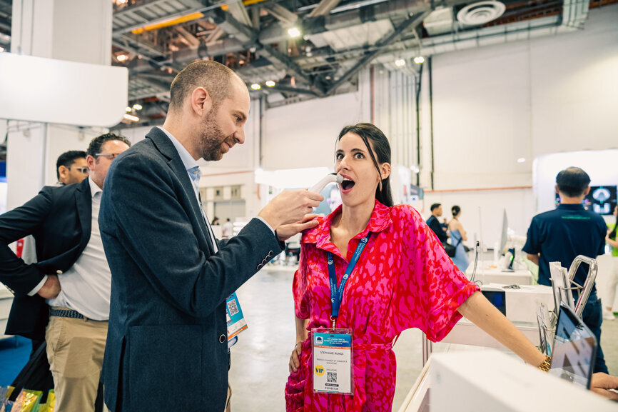 Clinicians learned exactly what their patients can expect from new technology, software and digital dentistry workflows. (Image: Koelnmesse)