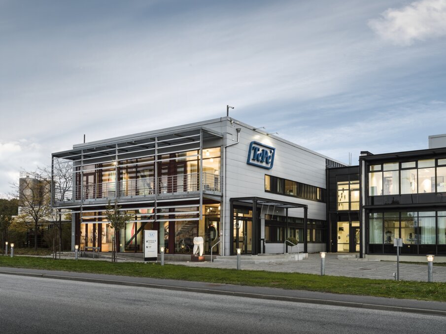 tepe_building_5452