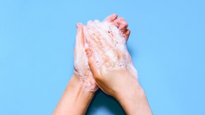 How a mouthwash can help prevent viral infection
